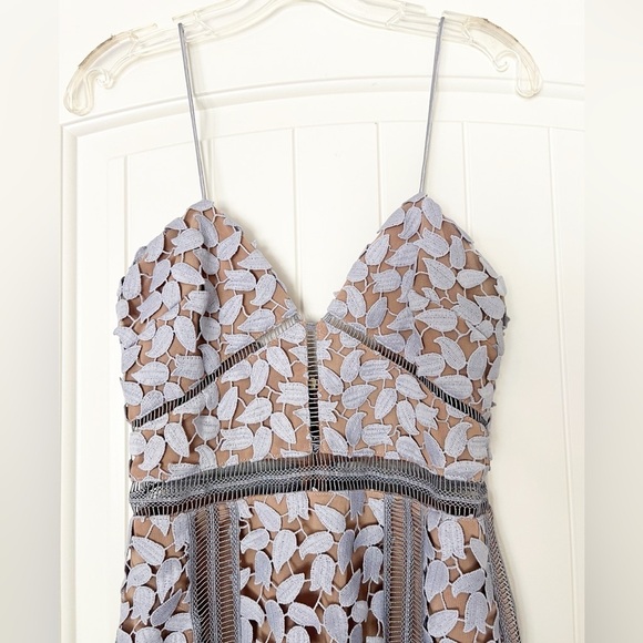 Self Portrait Arabella Lace V Neck Midi Dress Smoked Lilac & Nude - Picture 3 of 8